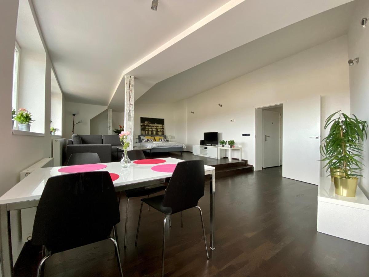 Prague Castle View Apartment Luaran gambar