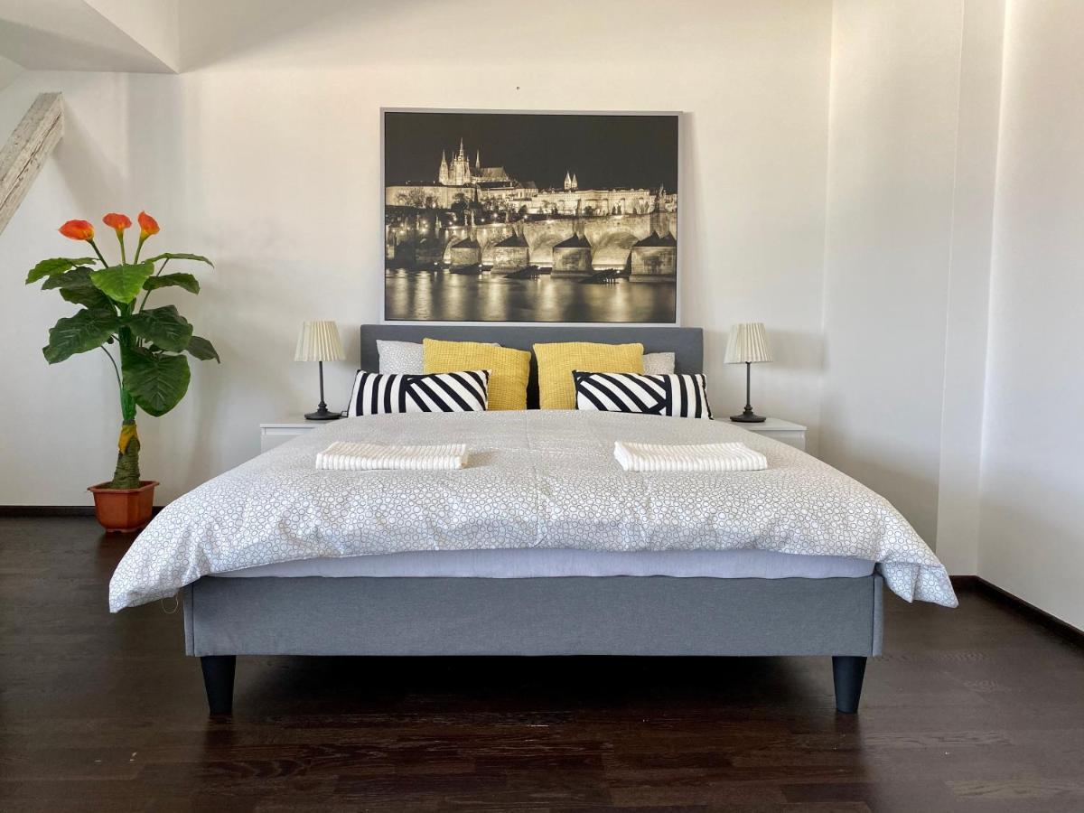 Prague Castle View Apartment Luaran gambar